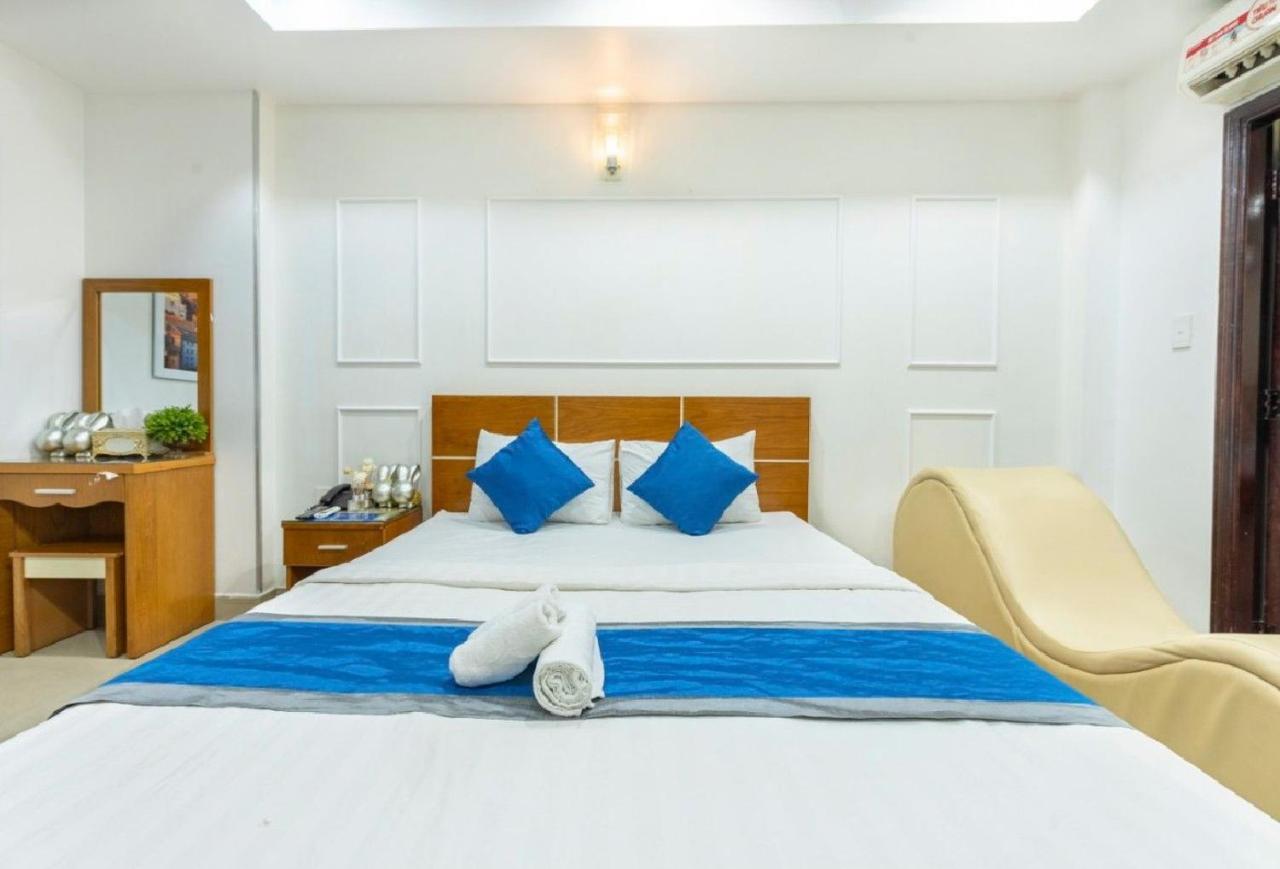 Ryo Hotel Хошимин Екстериор снимка